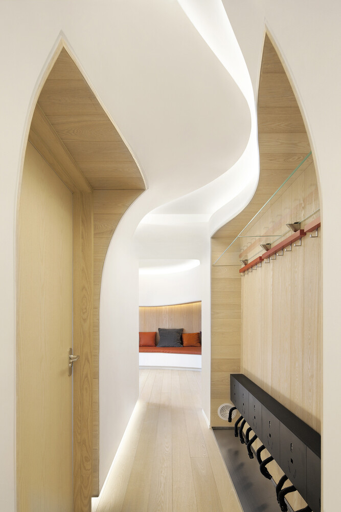 28Houses With Utility Rooms and other Specialized Spaces - 10546